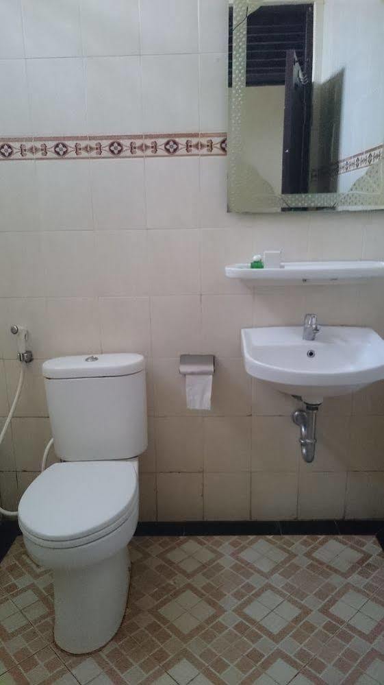 Septia Hotel Γιογκιακάρτα Εξωτερικό φωτογραφία